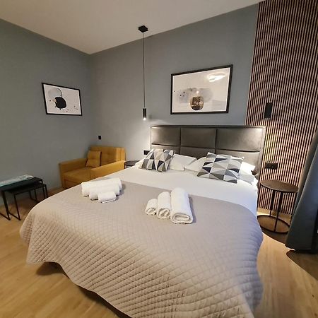 Lux Room 303 زادار المظهر الخارجي الصورة