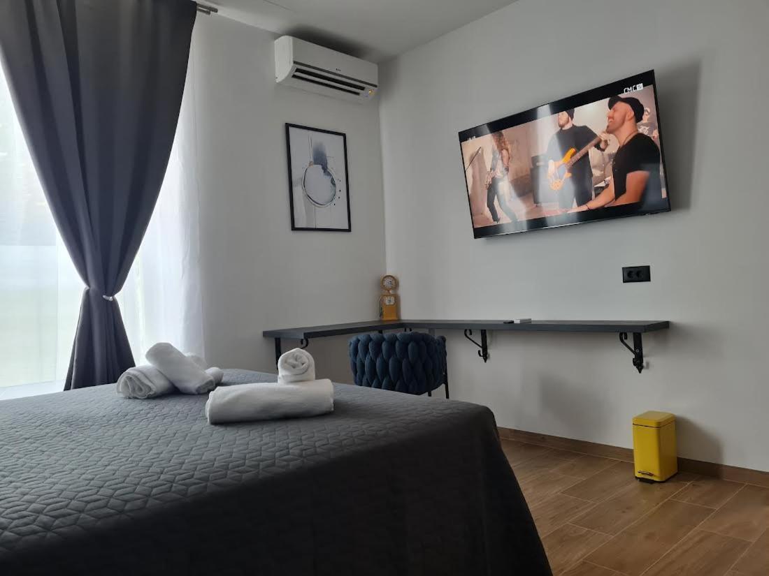 Lux Room 303 زادار المظهر الخارجي الصورة